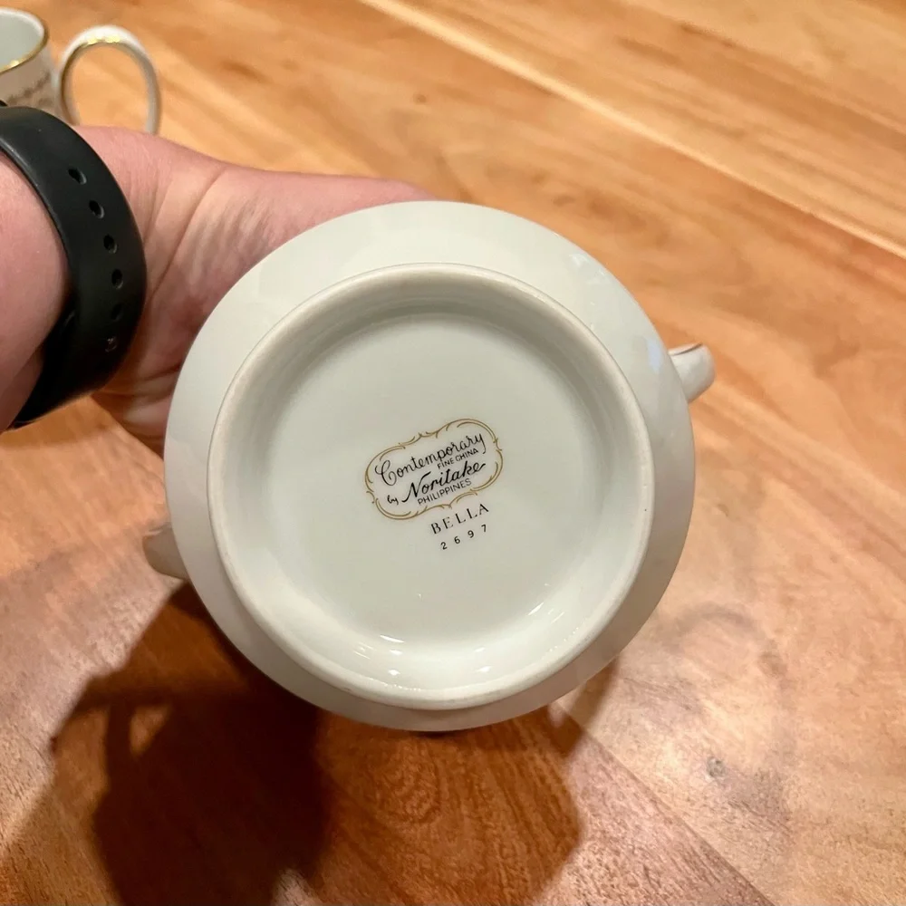 Vintage Noritake Bella Sugar and Creamer Set